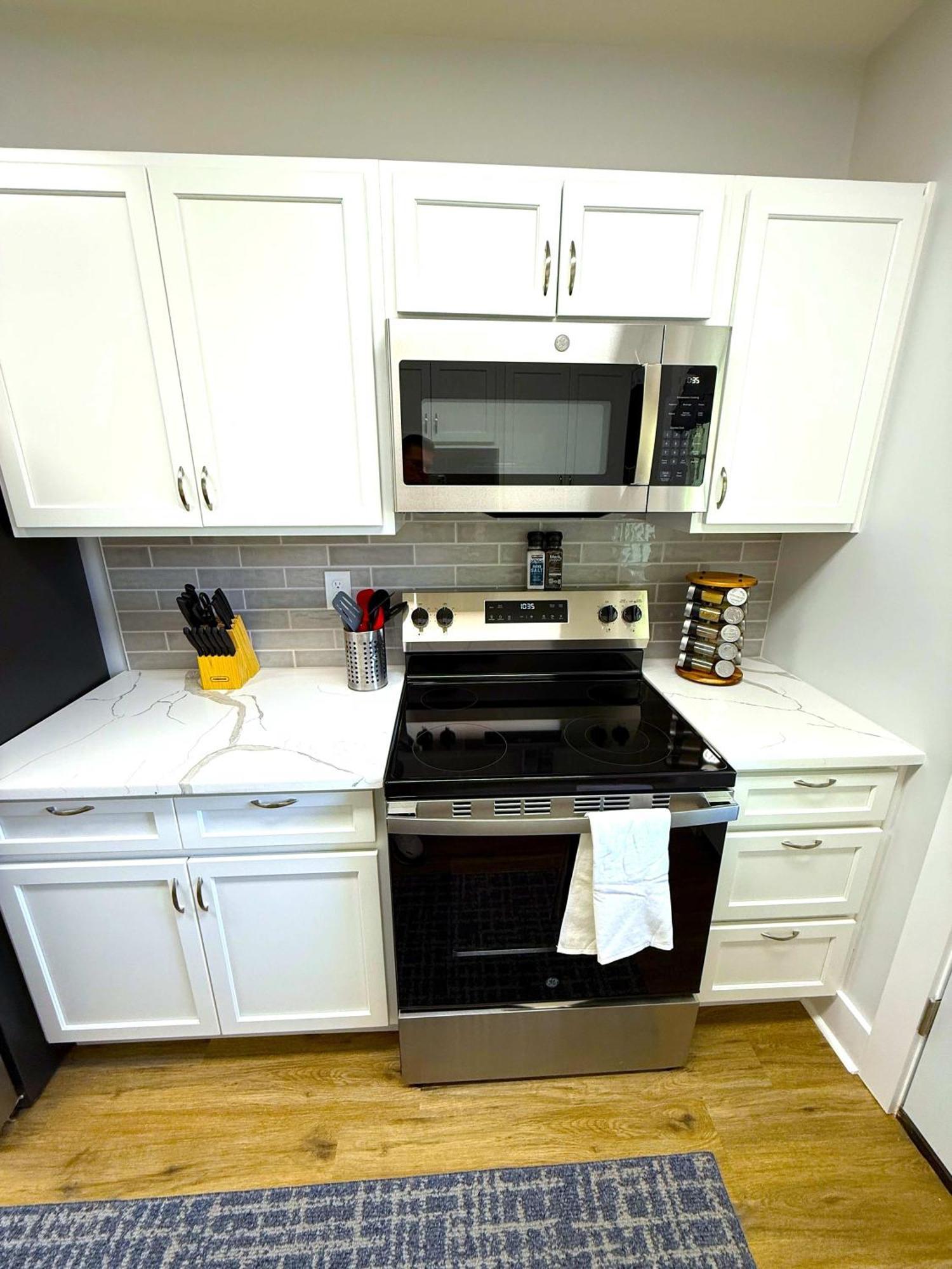 Apartment Cozy Walk Up King Bed Fast Wifi Wilmington