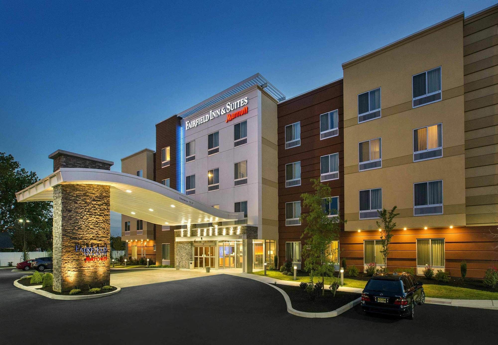Fairfield & By Marriott New Castle