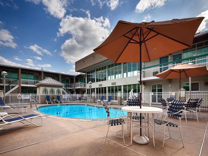 Hotel Brandywine Valley Surestay By Western